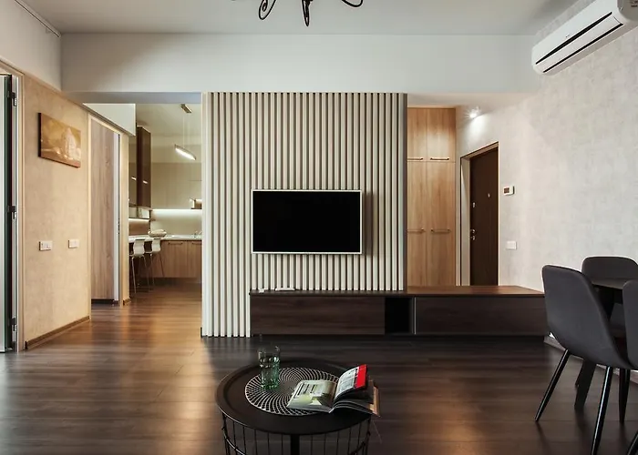 Modern Double Bedroom In Arkadia