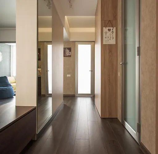 Modern Double Bedroom In Arkadia