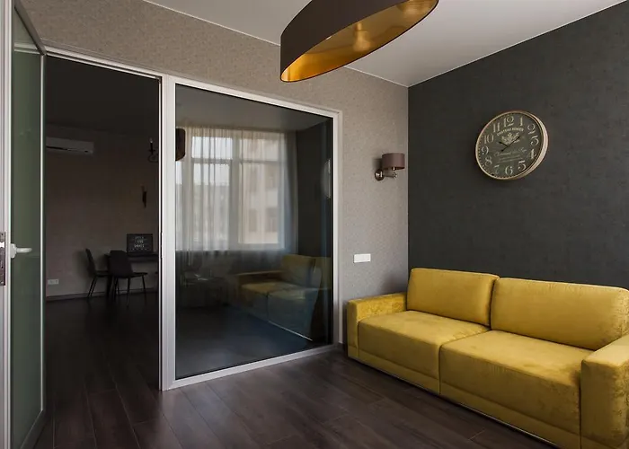 Modern Double Bedroom In Arkadia Apartment