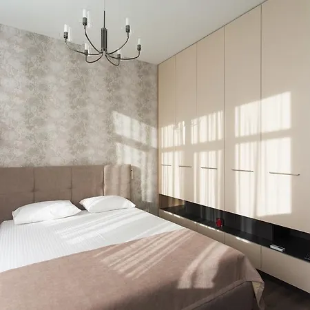 Modern Double Bedroom In Arkadia