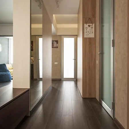 Modern Double Bedroom In Arkadia